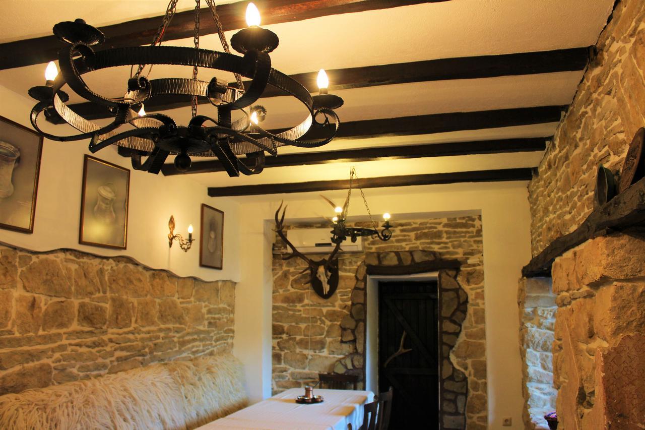 Hotel Sokay Tryavna Ngoại thất bức ảnh